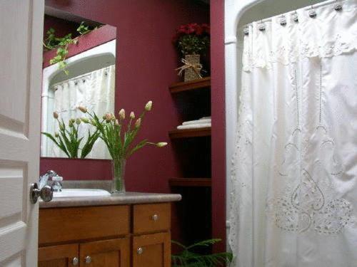 Antique Slumber Old Town Bed & Breakfast Ниагара-он-те-Лейк Экстерьер фото